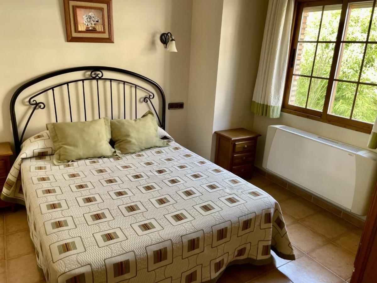 Apartamentos Margarita Arroyo Frio Buitenkant foto